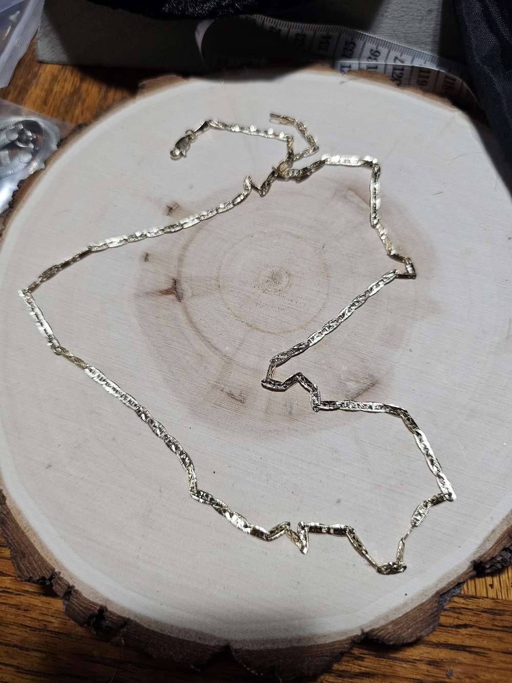 Gold Textured Link Chain Necklace - Elegant Women's Jewelry